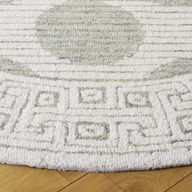 Safavieh Pine 6'-0" x 6'-0" Rug in Sage / Ivory