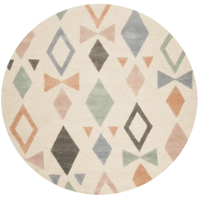 Safavieh Safavieh Kids 5'-0" x 5'-0" Rug in Ivory / Multi