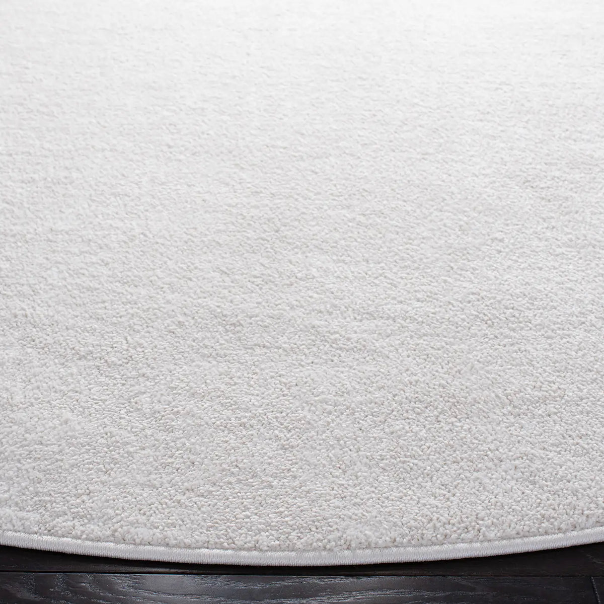 Safavieh Non-Slip 6'-7" x 6'-7" Rug in Ivory