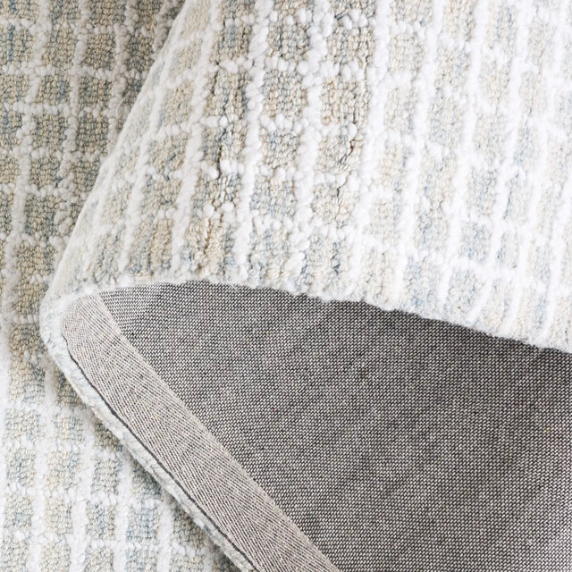 Safavieh Abstract 4'-0" x 6'-0" Rug in Ivory / Sage