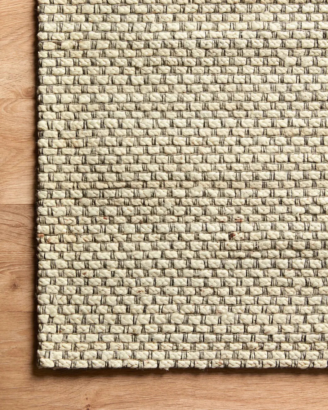 Loloi Lily Lil-01 Ivory Rugs - corner on wood
