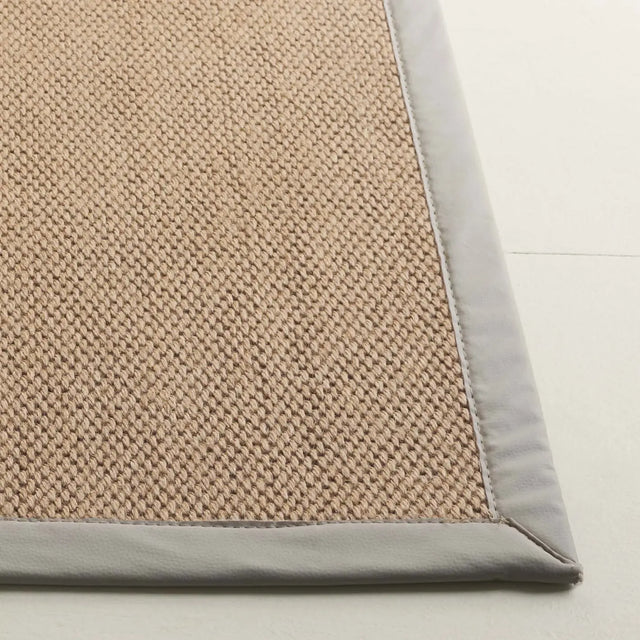 Safavieh Natural Fiber 4'-0" x 6'-0" Rug in Natural / Beige