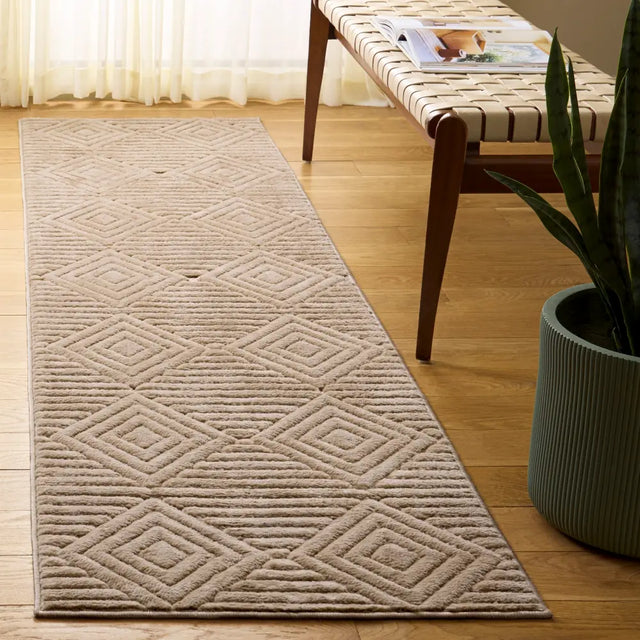 Safavieh Selena 2'-2" x 8'-0" Rug in Beige