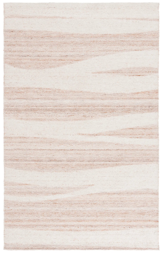 Safavieh Sahara 4'-0" x 6'-0" Rug in Natural / Ivory