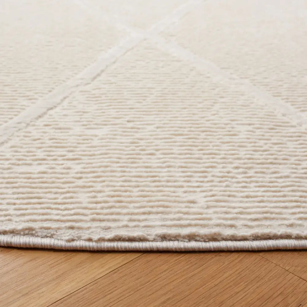 Safavieh Revive 6'-7" x 6'-7" Rug in Ivory