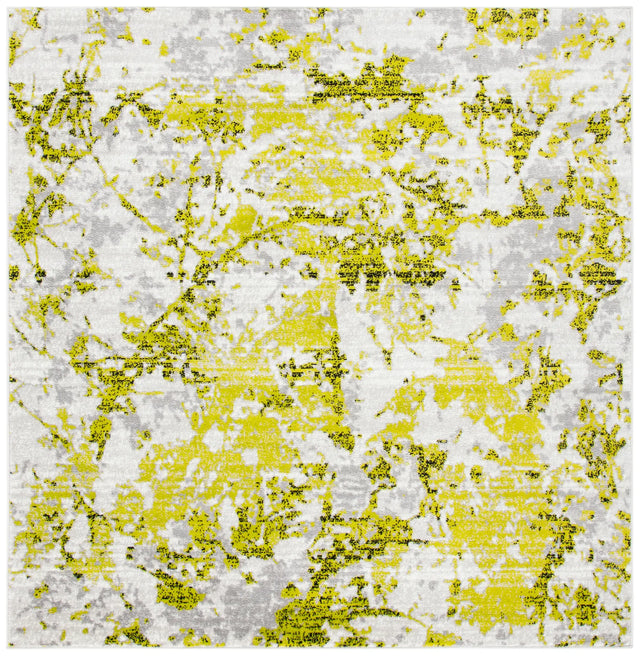 Safavieh Skyler 6'-7" x 6'-7" Rug in Grey / Green