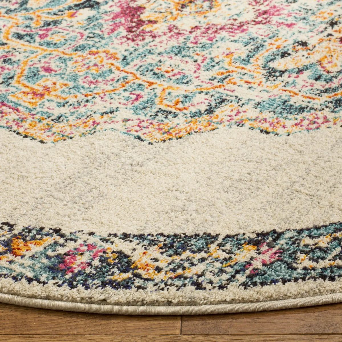 Safavieh Monaco 5'-0" x 5'-0" Rug in Multi