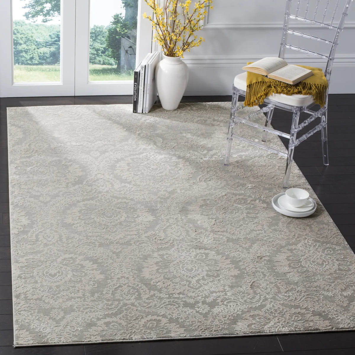 Safavieh Princeton 5'-3" x 7'-6" Rug in Grey / Beige