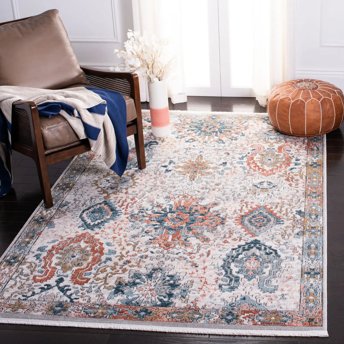 Safavieh Shivan 5'-3" x 7'-6" Rug in Grey / Blue