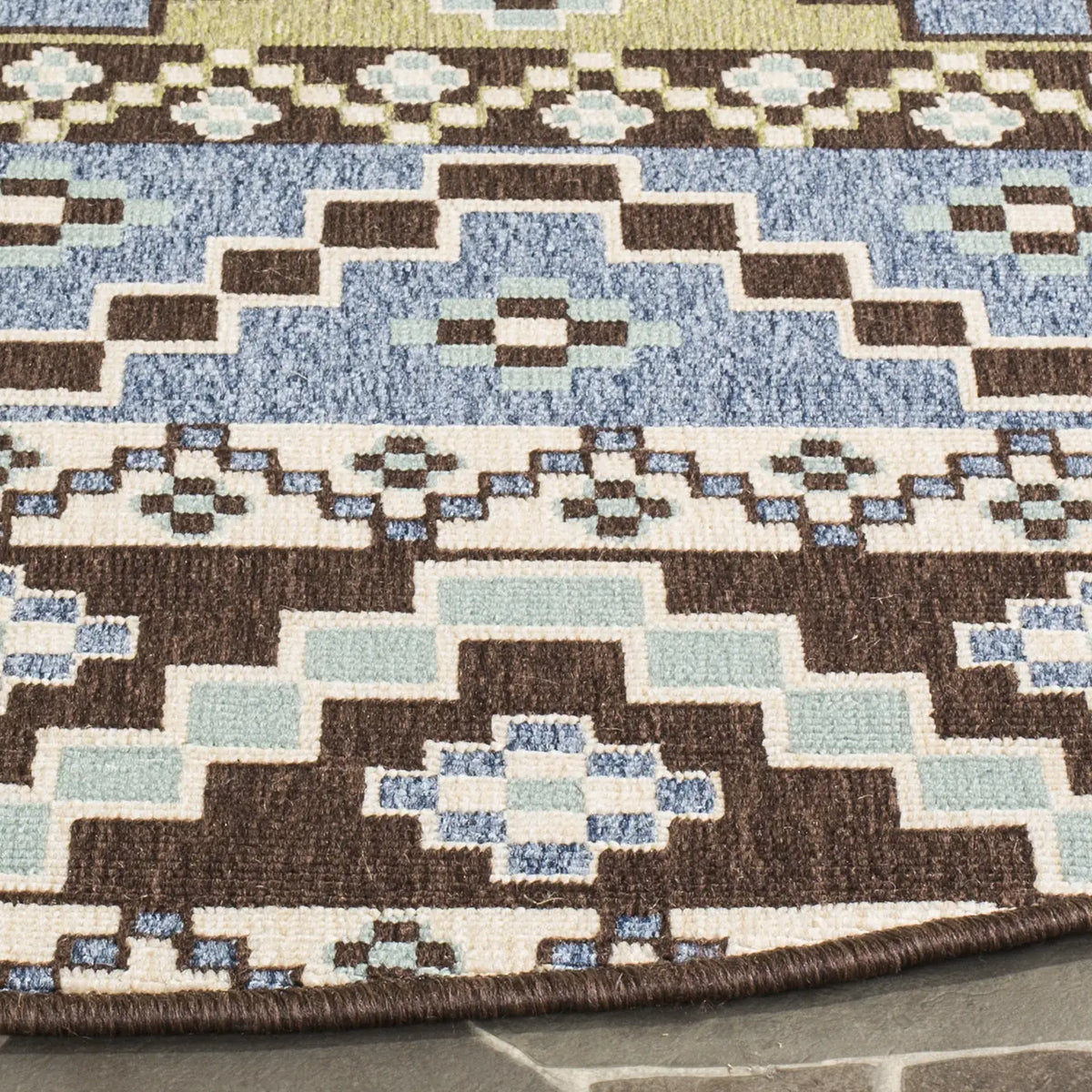 Safavieh Veranda 6'-7" x 6'-7" Rug in Blue / Creme