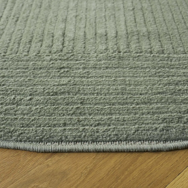 Safavieh Selena 6'-7" x 6'-7" Rug in Green