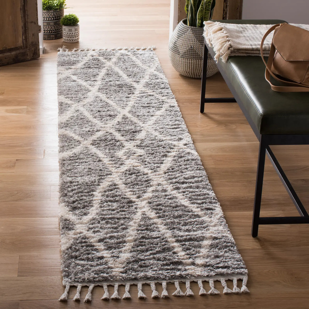 Safavieh Berber Fringe Shag 2'-0" x 8'-0" Rug in Grey / Cream