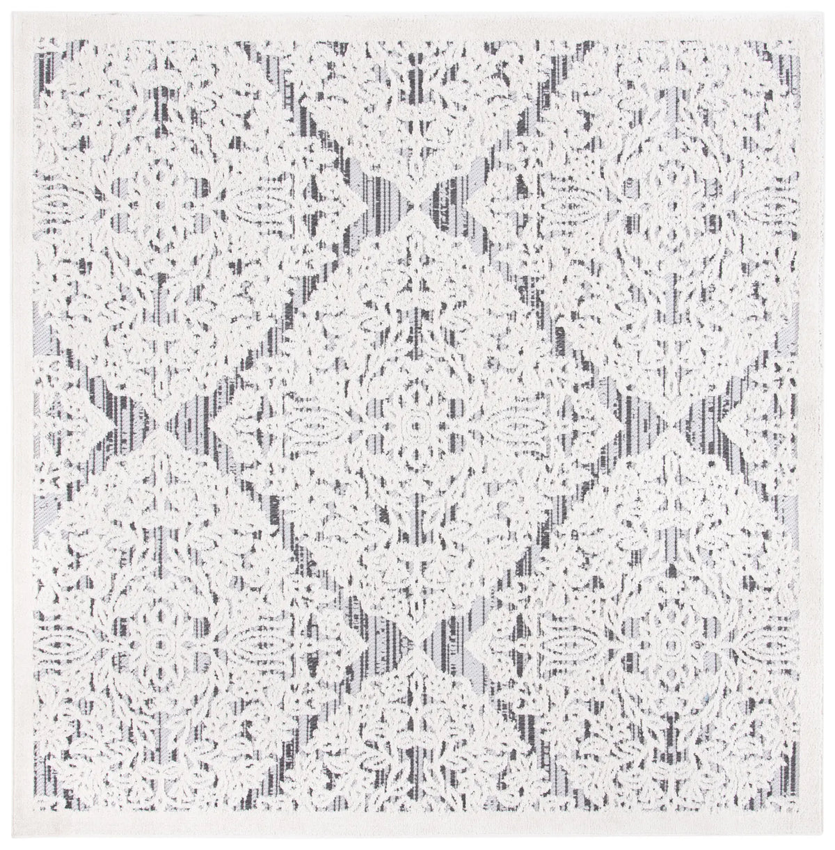 Safavieh Cabana 6'-7" x 6'-7" Rug in Ivory / Grey