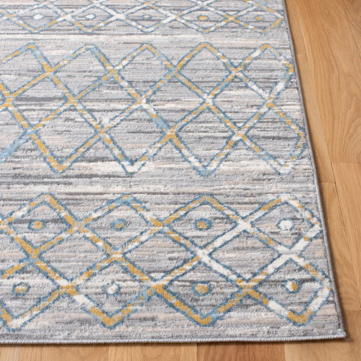 Safavieh Lagoon 4'-0" x 6'-0" Rug in Grey / Blue