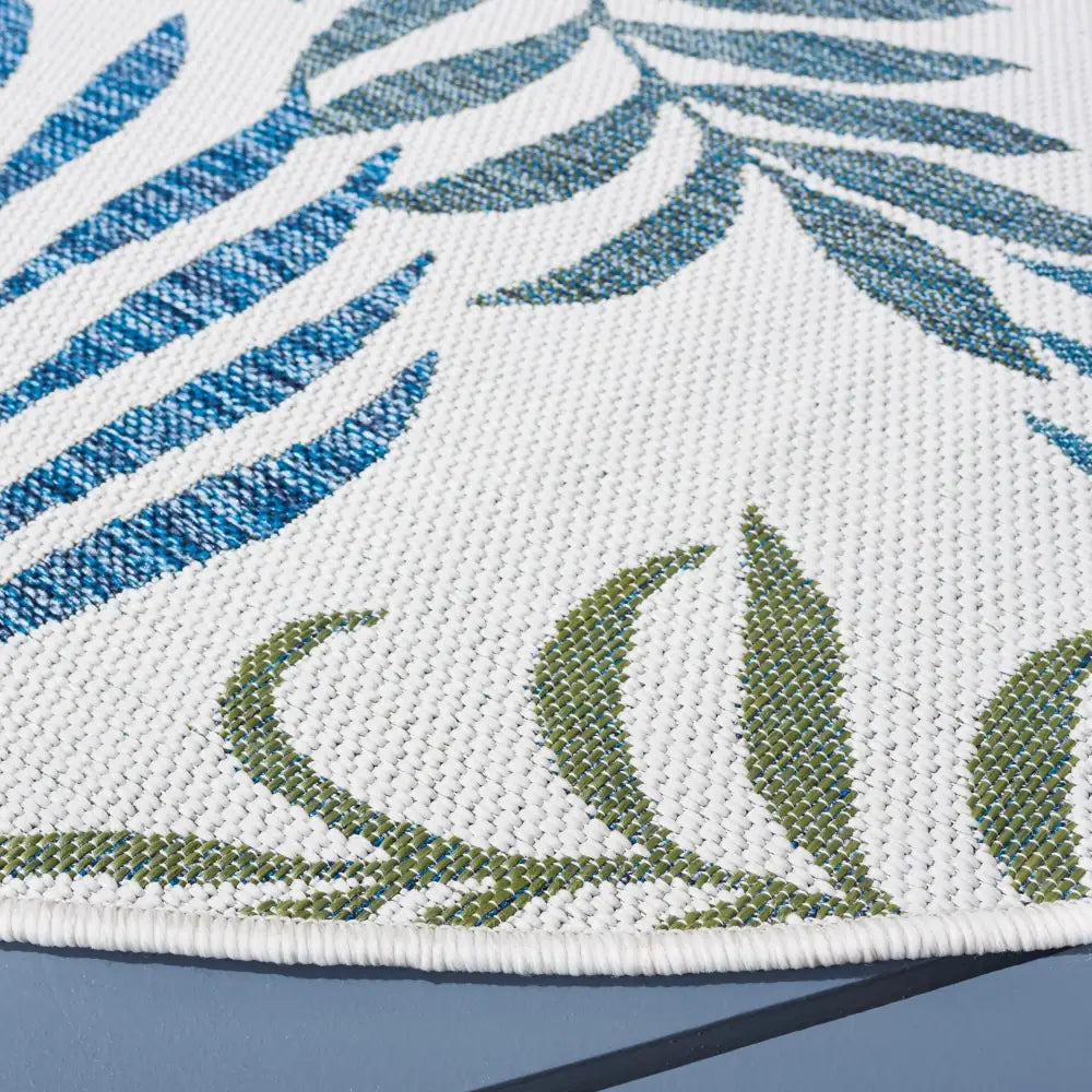 Safavieh Courtyard 6'-7" x 6'-7" Rug in Beige / Green Blue