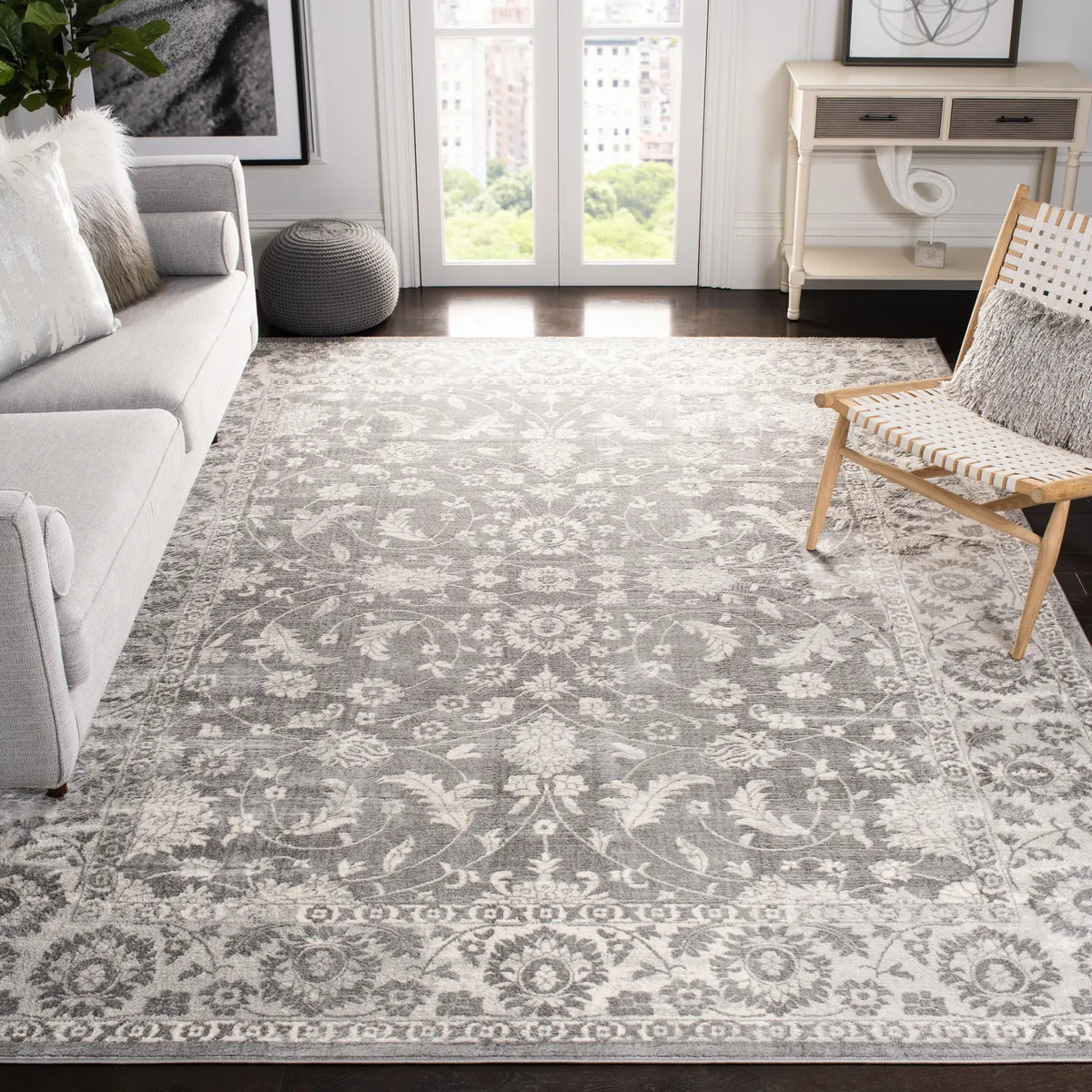 Safavieh Brentwood 10'-0" x 13'-0" Rug in Cream / Grey