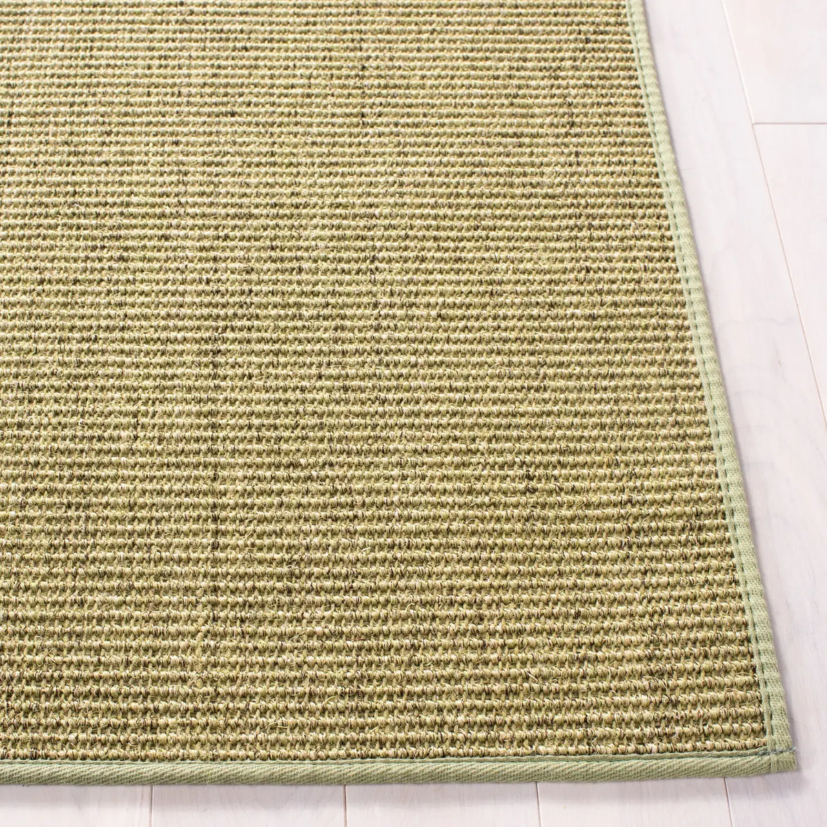 Safavieh Martha Stewart 5'-0" x 7'-0" Rug in Green