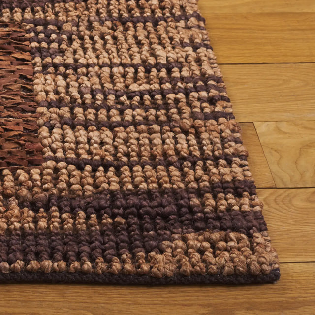 Safavieh Natural Fiber Couture 4'-0" x 6'-0" Rug in Natural / Brown