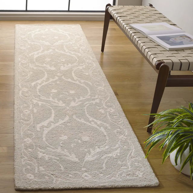 Safavieh Blossom 2'-3" x 8'-0" Rug in Light Grey / Ivory