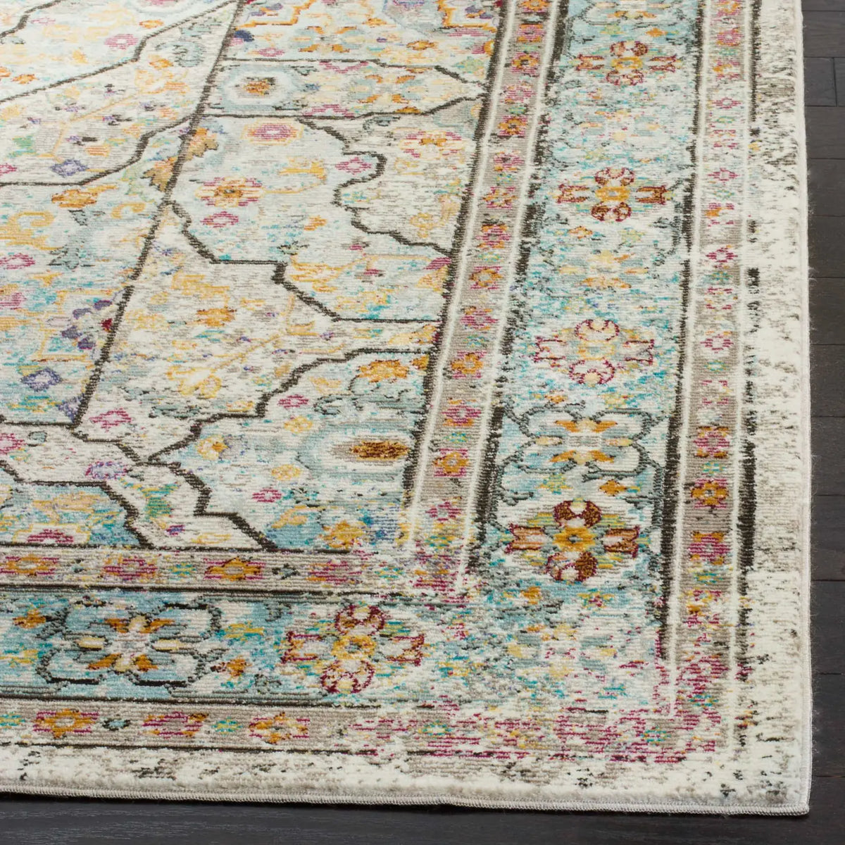 Safavieh Aria 5'-0" x 6'-7" Rug in Cream / Blue