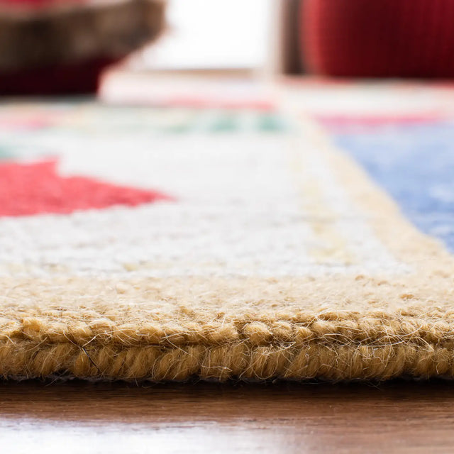 Safavieh Chelsea 6'-0" x 9'-0" Rug in White / Multi