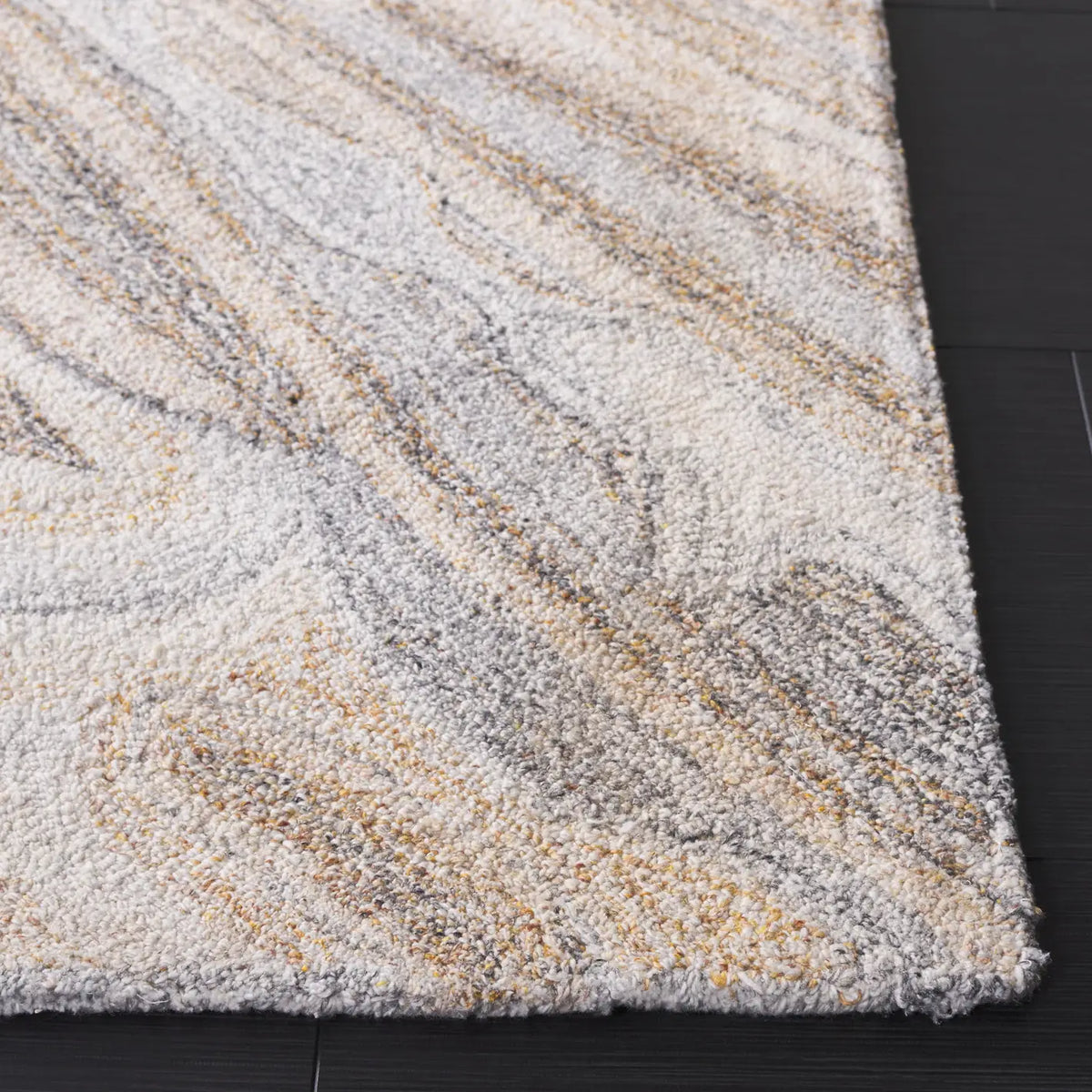 Safavieh Abstract 4'-0" x 6'-0" Rug in Grey / Rust
