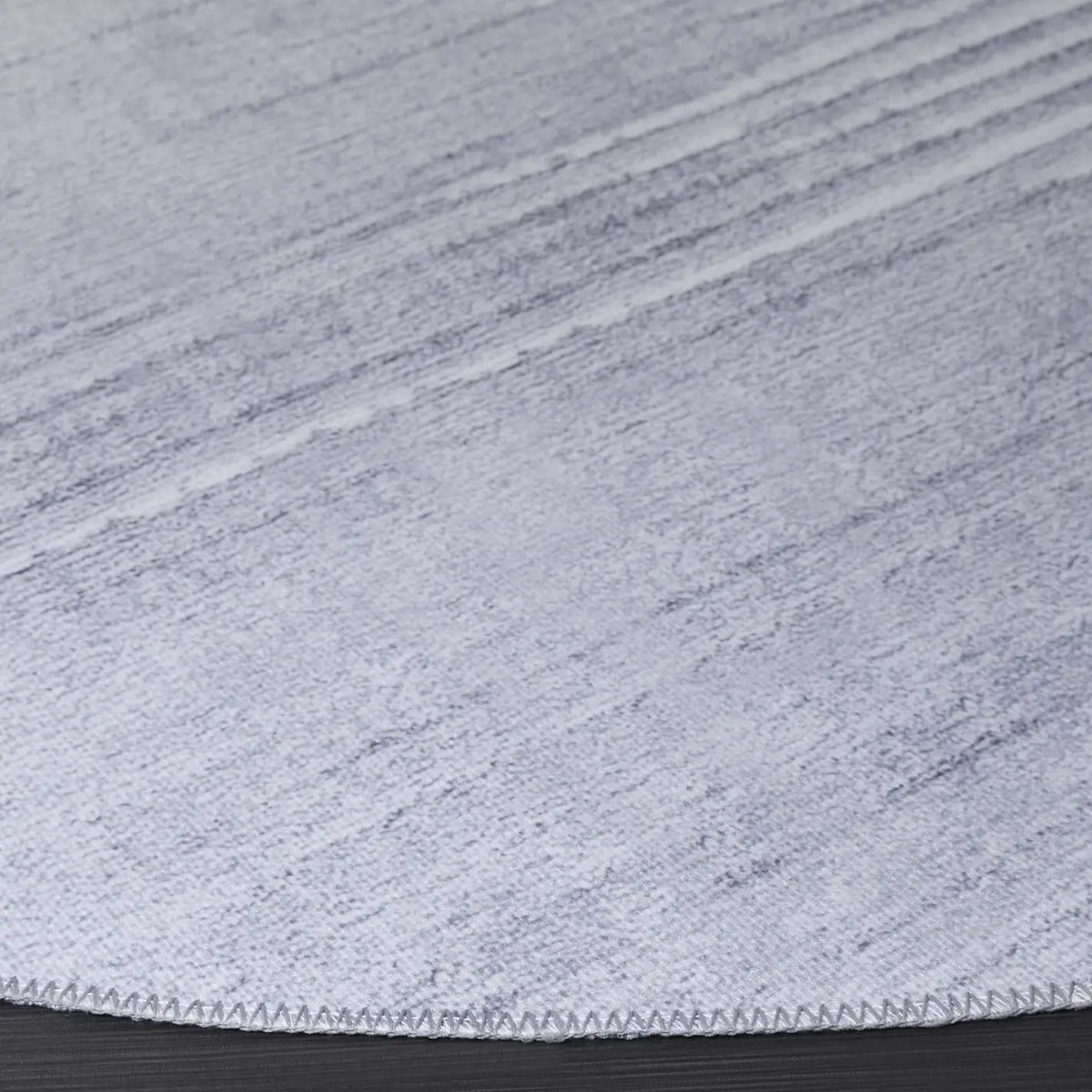 Safavieh Malibu 6'-0" x 6'-0" Rug in Light Grey / Grey