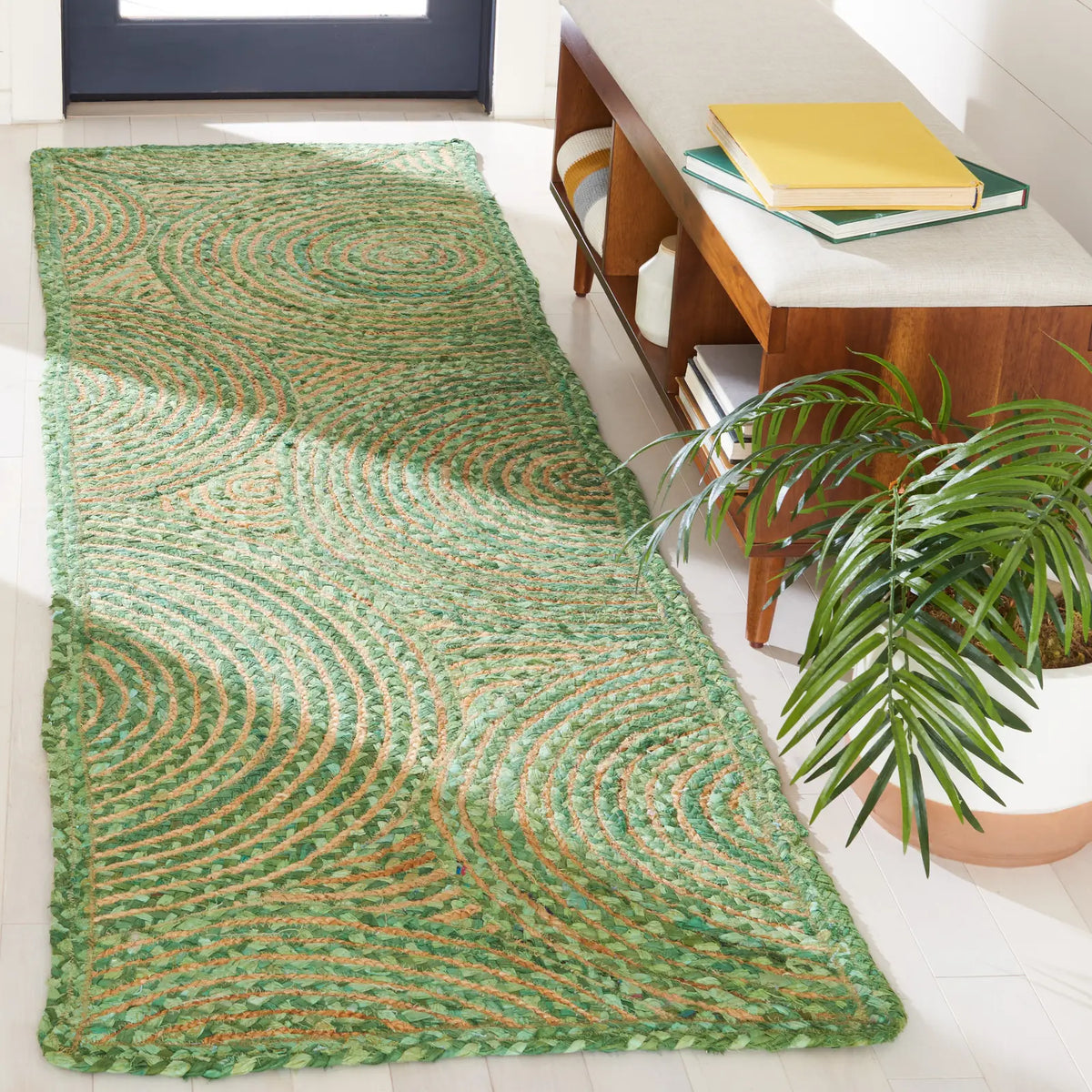 Safavieh Cape Cod 2'-3" x 8'-0" Rug in Green / Natural