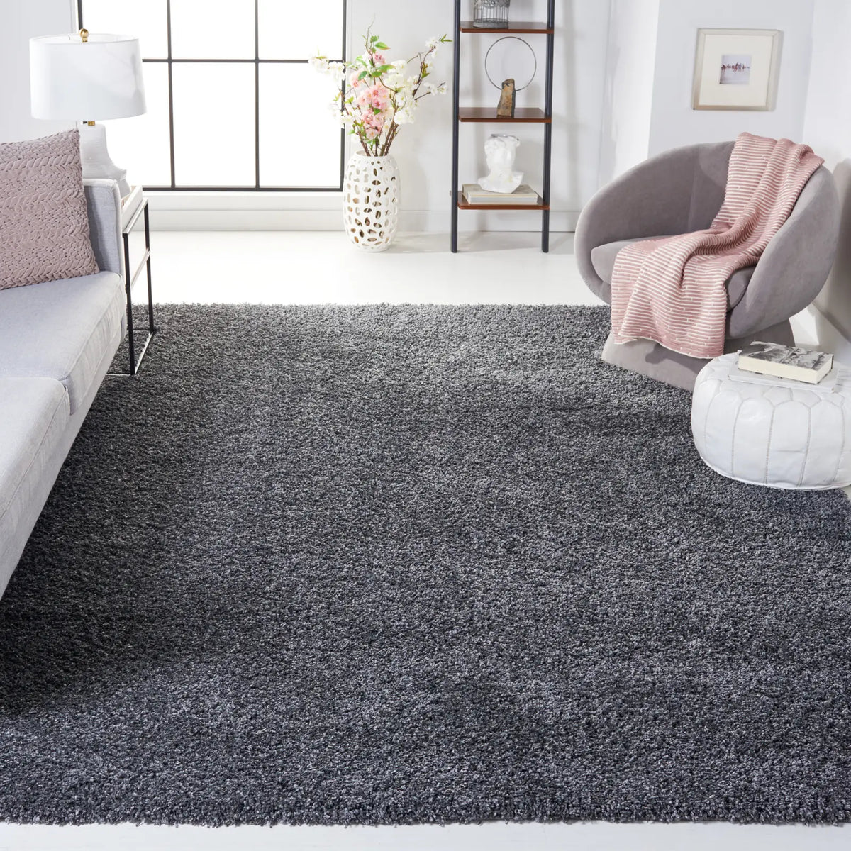 Safavieh Santa Monica Shag 9'-6" x 13'-0" Rug in Dark Grey