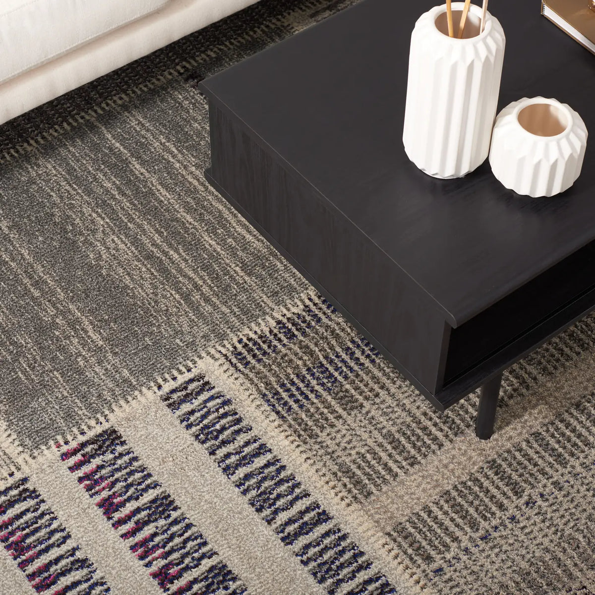 Safavieh Monaco 6'-7" x 9'-2" Rug in Grey / Multi