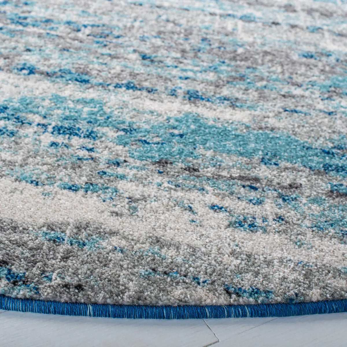Safavieh Evoke 6'-7" x 6'-7" Rug in Light Blue / Grey