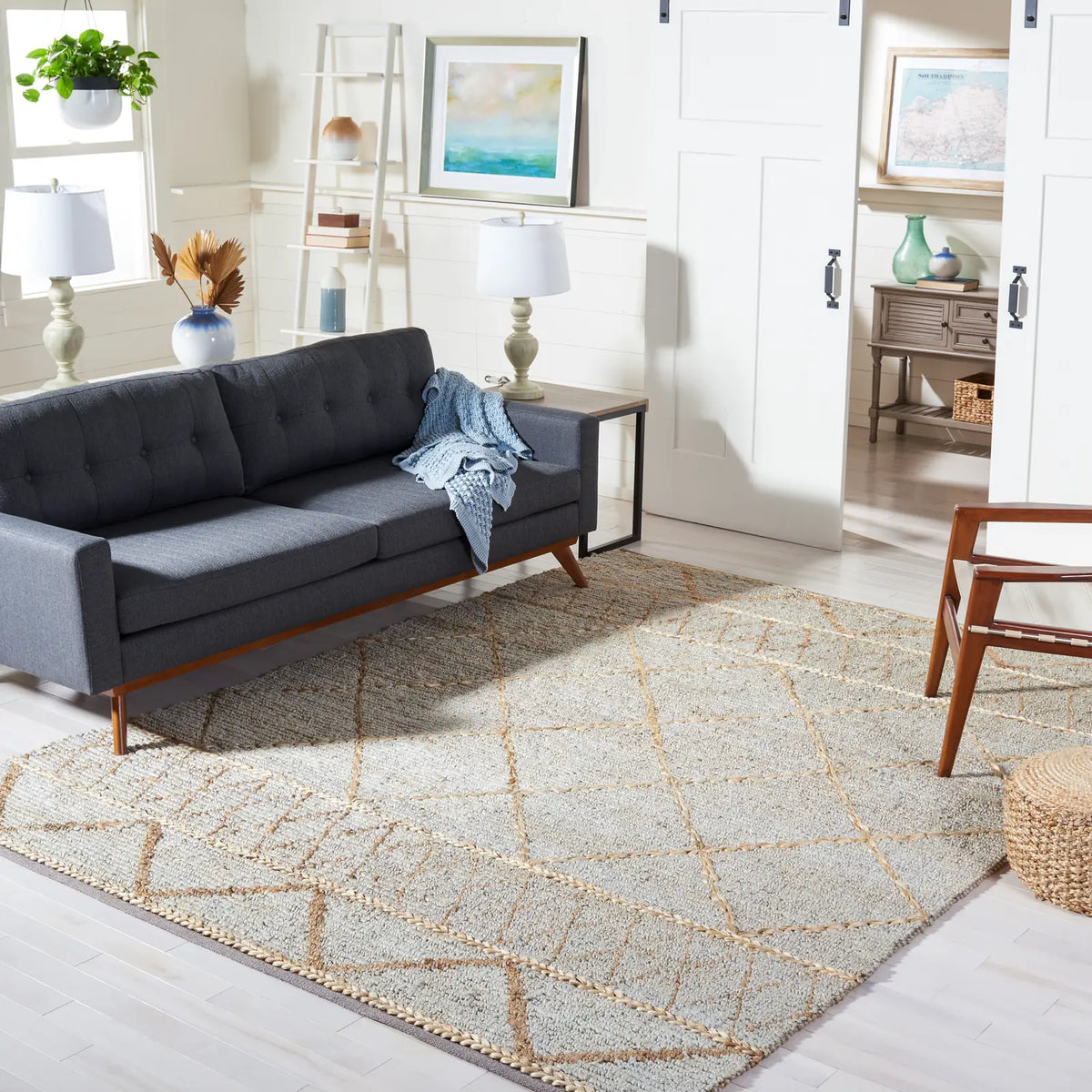 Safavieh Kilim 8'-0" x 10'-0" Rug in Silver / Natural