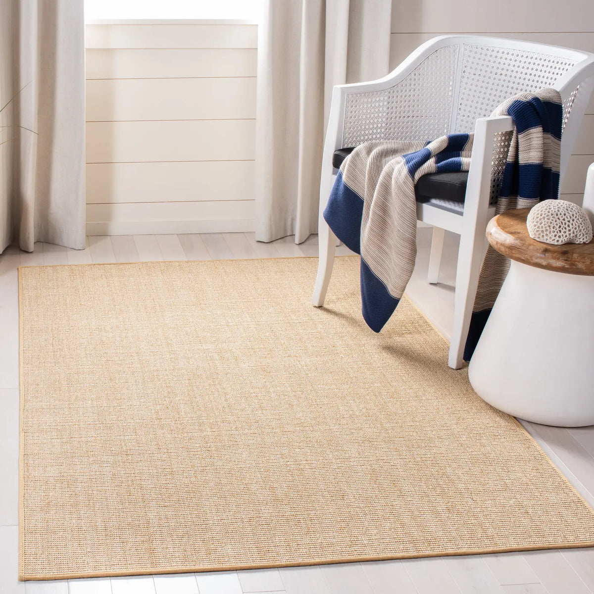 Safavieh Martha Stewart 3'-0" x 5'-0" Rug in Beige / Ivory