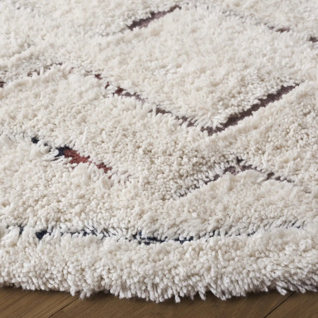 Safavieh Casablanca 6'-0" x 6'-0" Rug in Ivory / Rust