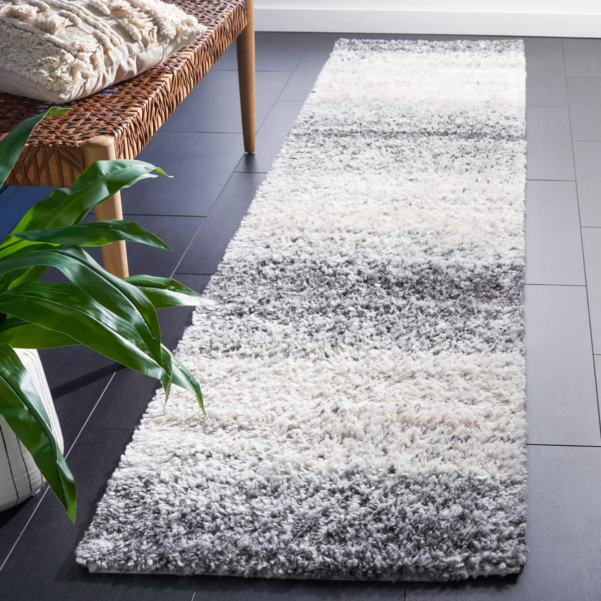 Safavieh Berber Shag 2'-2" x 9'-0" Rug in Grey / Charcoal