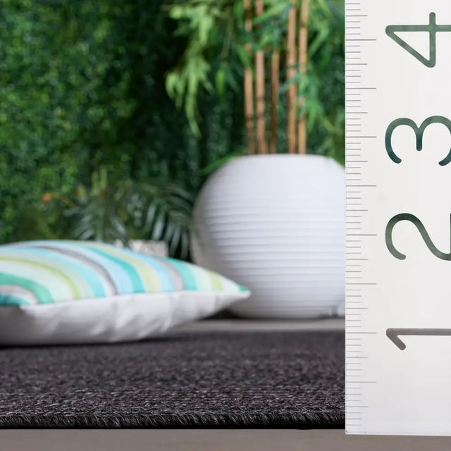 Safavieh Braided 300 5'-0" x 8'-0" Rug in Charcoal
