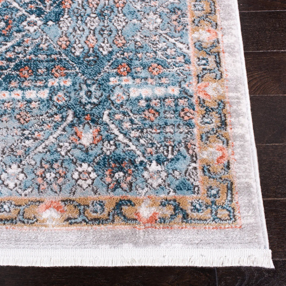 Safavieh Shivan 4'-0" x 6'-0" Rug in Blue / Red
