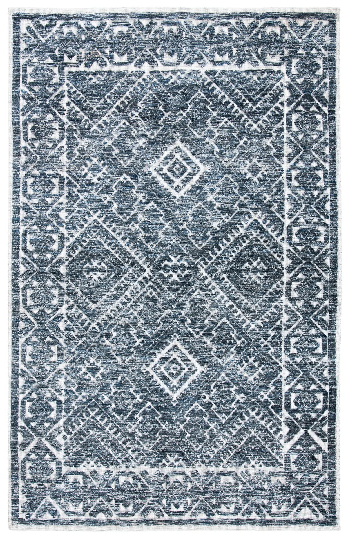 Safavieh Roslyn 4'-0" x 6'-0" Rug in Blue / Ivory