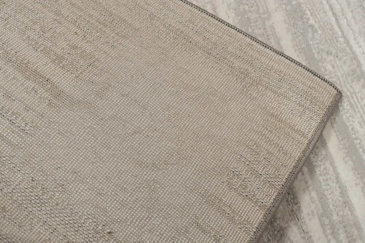 Dynamic Rugs Lazer 12674 Power Loomed Modern Light Grey Rug - Corner