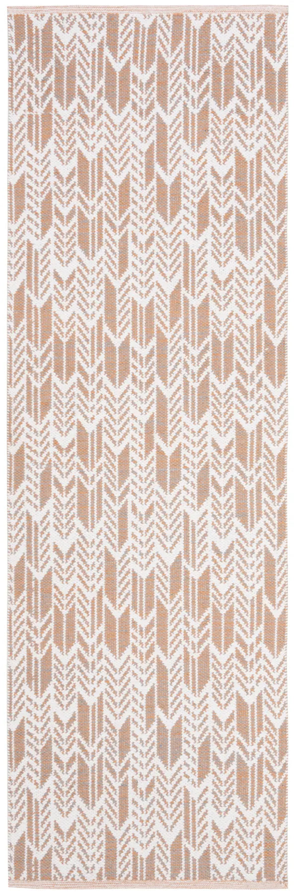 Safavieh Montauk 2'-3" x 7'-0" Rug in Orange / Ivory