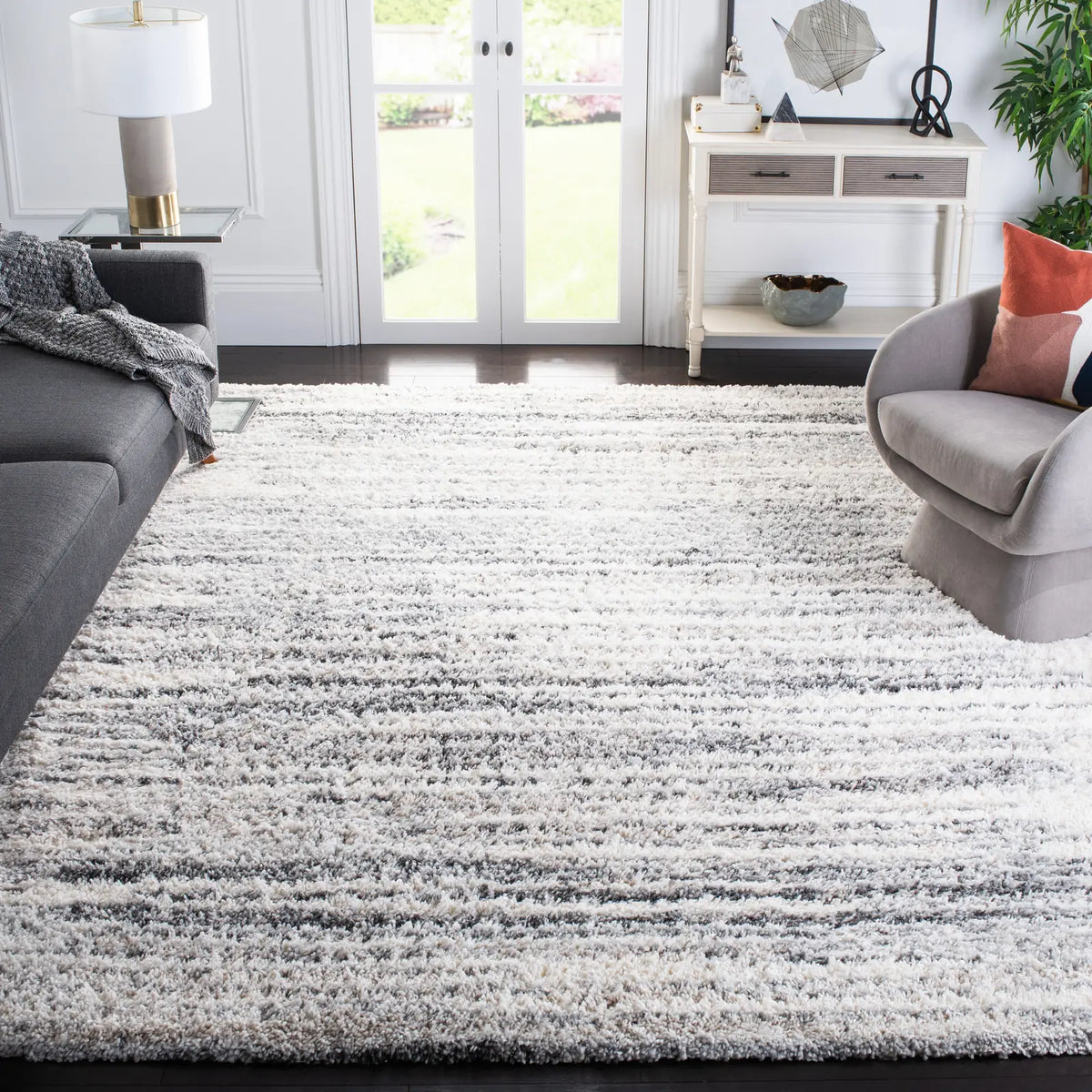 Safavieh Fontana Shag 800 10'-0" x 14'-0" Rug in Ivory / Grey