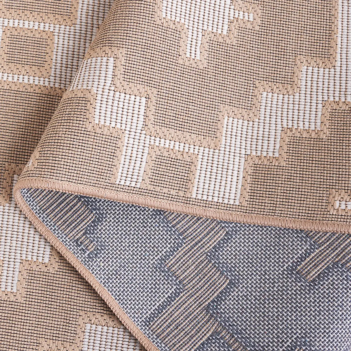 Safavieh Aspect 5'-3" x 7'-6" Rug in Natural / Ivory