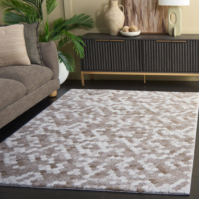 Safavieh Northport 800 4'-0" x 6'-0" Rug in Taupe / Ivory
