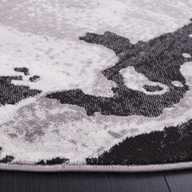 Safavieh Amelia 6'-7" x 6'-7" Rug in Charcoal / Grey