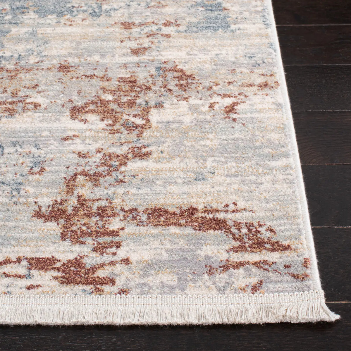 Safavieh Marvel 5'-1" x 7'-6" Rug in Beige / Grey