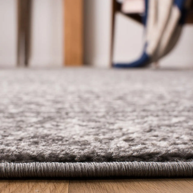 Safavieh Tulum 5'-3" x 7'-6" Rug in Dark Grey / Ivory