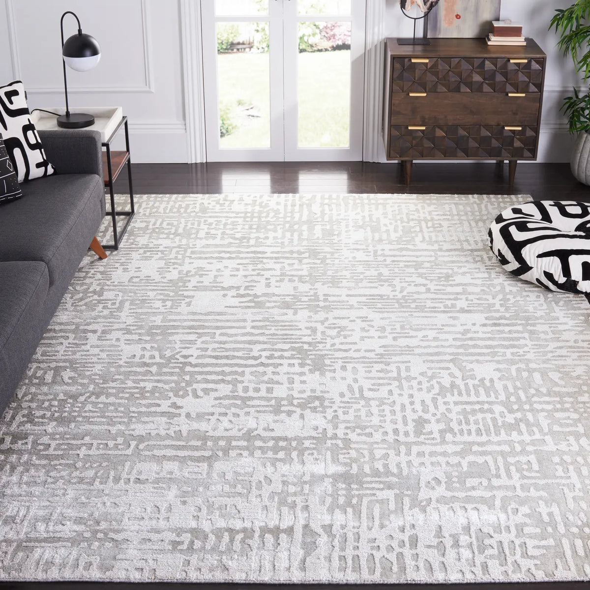 Safavieh Expression 6'-0" x 9'-0" Rug in Light Grey / Beige