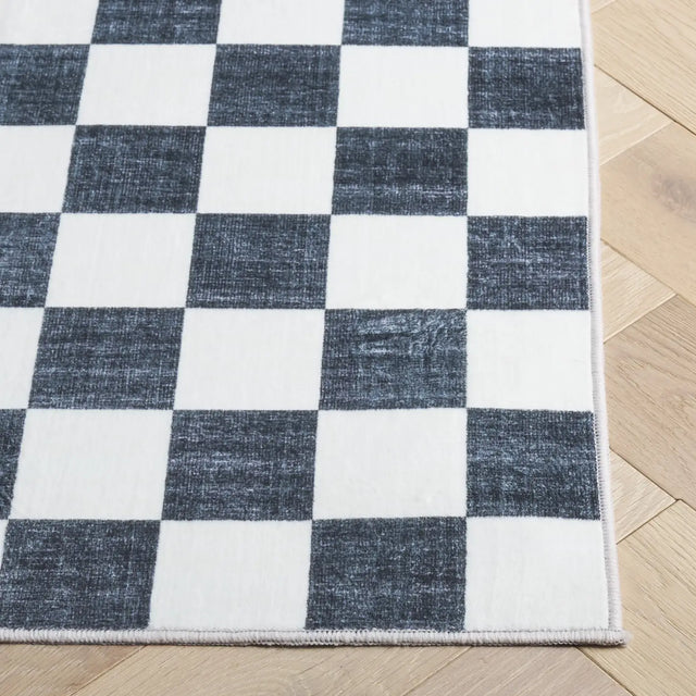 Safavieh Santa Clara 4'-0" x 6'-0" Rug in Ivory / Black