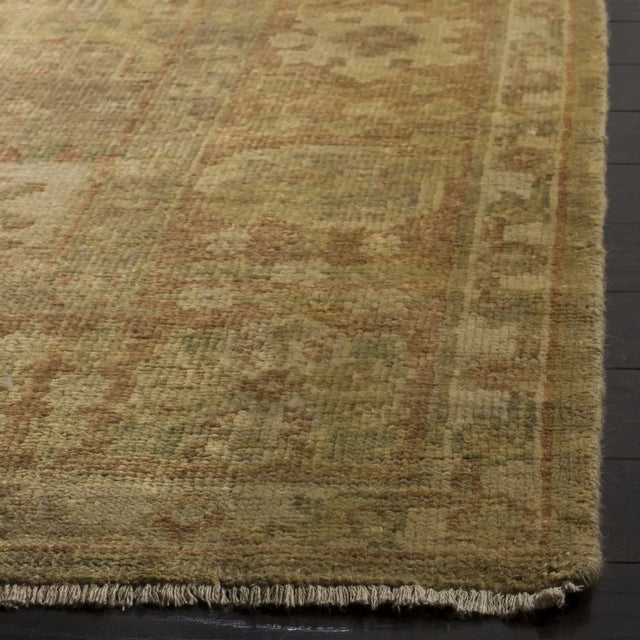 Safavieh Oushak 6'-0" x 9'-0" Rug in Beige / Rust