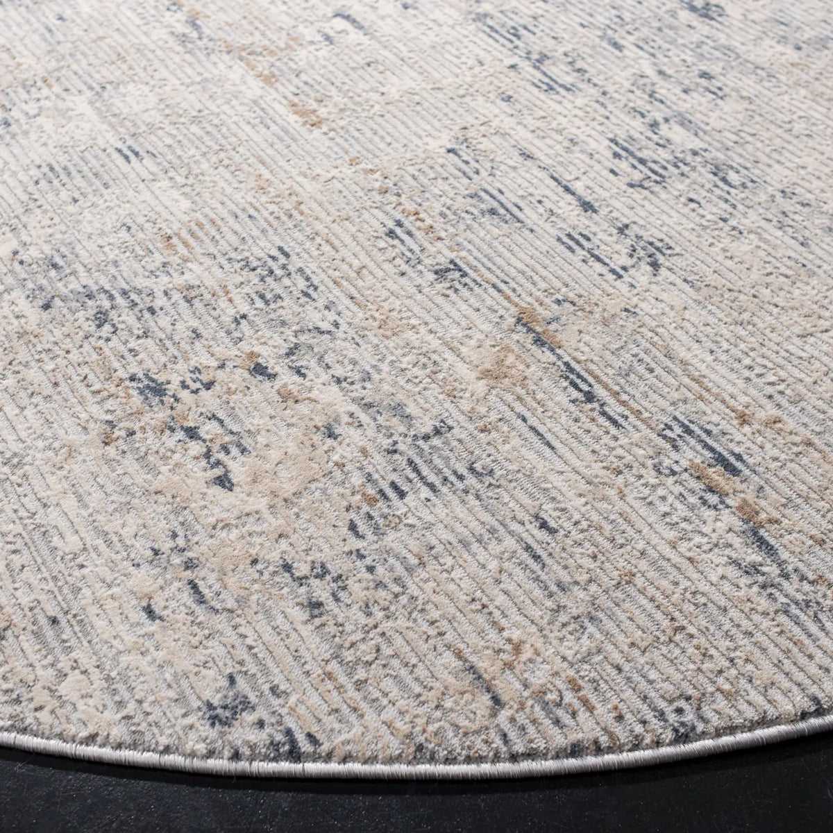 Safavieh Invista 6'-7" x 6'-7" Rug in Cream / Charcoal